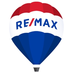 RE/MAX Town Centre Property Management-Logo